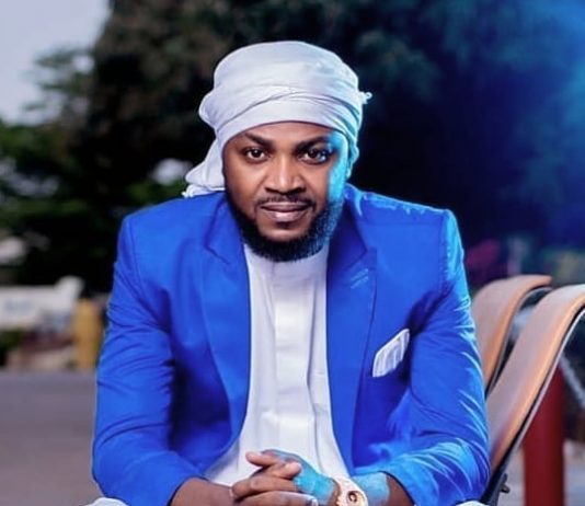 JARUMI ADAM A ZANGO YA NEMI TSARI DAGA LUWADI