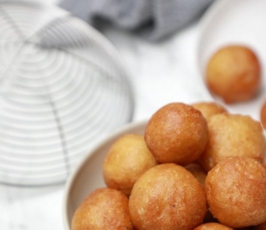 MATAKAI DA ZA’A BI WAJAN HADA FANKE(PUFF-PUFF)