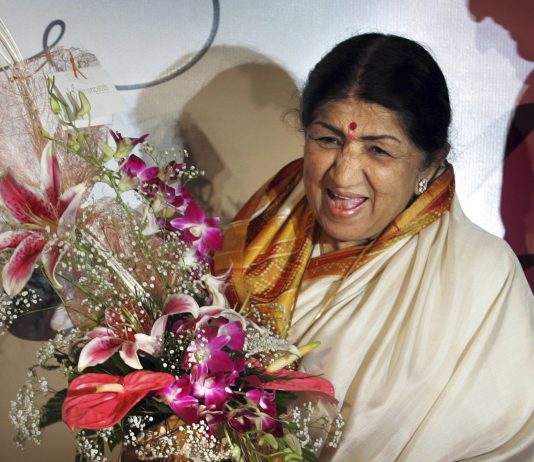 Fitacciyar mawakiyar Indiya Lata Mangeshkar ta rasu tana da shekaru 92 a duniya