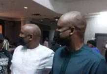 A YAU NE AKA GURFANAR DA KYARI DA WASU MUTUM SHIDA A GABAN KOTU.