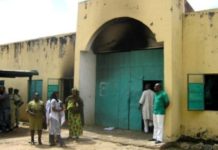 Gun shots heard at Kuje prison.