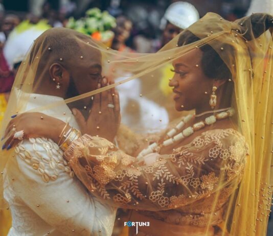 A sanadiyar mutuwar Ifeanyi, Davido ya auri budurwar sa Chioma a sirrance.