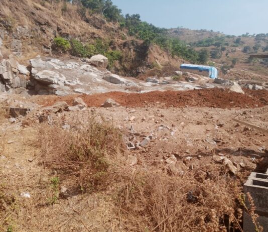 Malam Muhammad Musa Bello, ya dakatar da aikin ginin Katampe Extension.