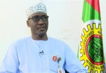 NNPC LTD, tace kada ‘yan Najeriya su shiga siyan Man fetur na firgici,domin babu wani labarin kara farashin Man din.