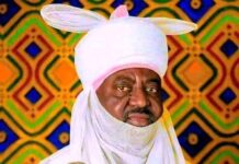 DA ƊUMI-ƊUMINSA: Sarkin Kano Aminu Ado Bayero Ya Angwance.