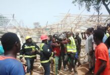 Mutane 3 ne suka mutu,an ceto 21 yayin da ake ci gaba da neman wayanda suka makale a baraguzun ginin da ya rushe da mutane sama da 50 a gundumar Gwarinpa.