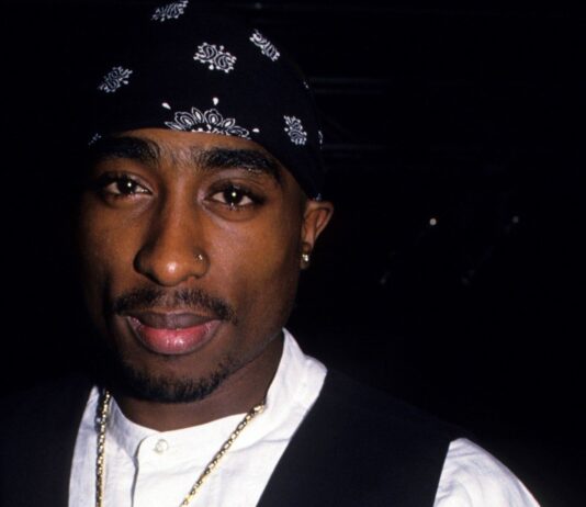 Bayan Shekaru 27, ‘Yan sandan Amurka Sun Bude Bincike Kan Kisan Tupac, Sun Fara Neman Gida