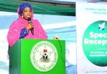 Karamar ministar babban birnin tarayya Abuja, Dr. Mariya Mahmud,ta yabawa Daraktocin da suka yi murabus jiya a Abuja.