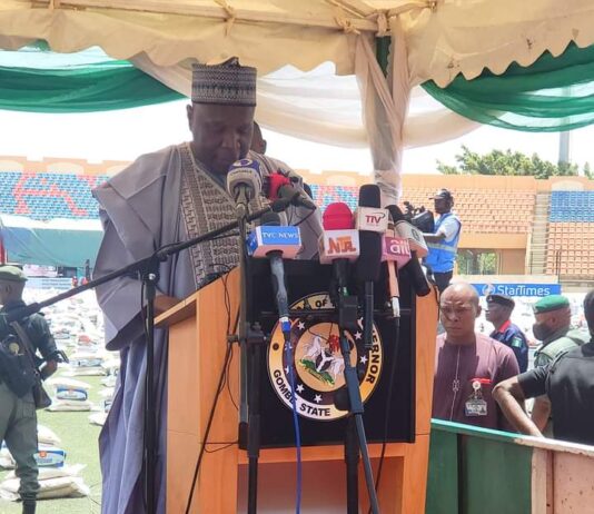 Gwamnan Gombe Ya Ƙaddamar Da Rabon Tallafi Karo Na 17 Ga Marassa Galihu 214,500